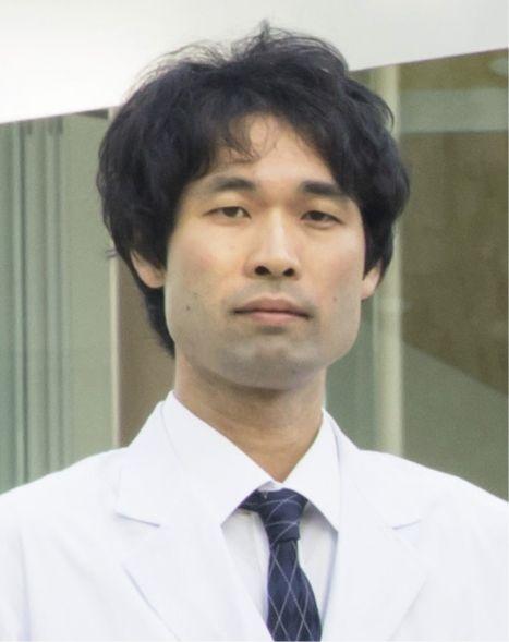 松枝　克典医員の写真